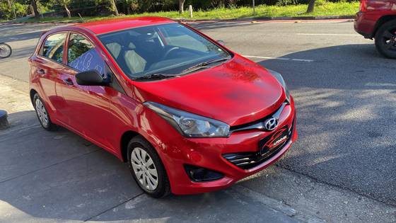 HYUNDAI HB20 1.0 COMFORT 12V FLEX 4P MANUAL